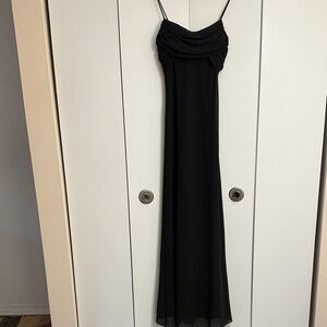 Betsy & Adam by Linda Bhrnell Size 8 Black Sparkly Sleeveless Gown